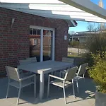 Semesterbostad Haus Deichoase - Urlaub Direkt Am Deich *
