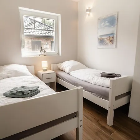 Haus Deichoase - Urlaub Direkt Am Deich Hébergement de vacances *